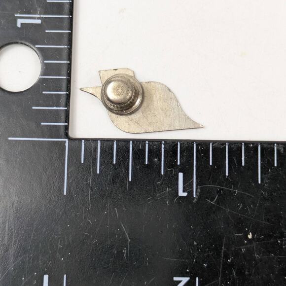 Vintage Chinese Enamel Sports Pin 11th National Games Relay Baton Running Badge - Picture 2 of 2